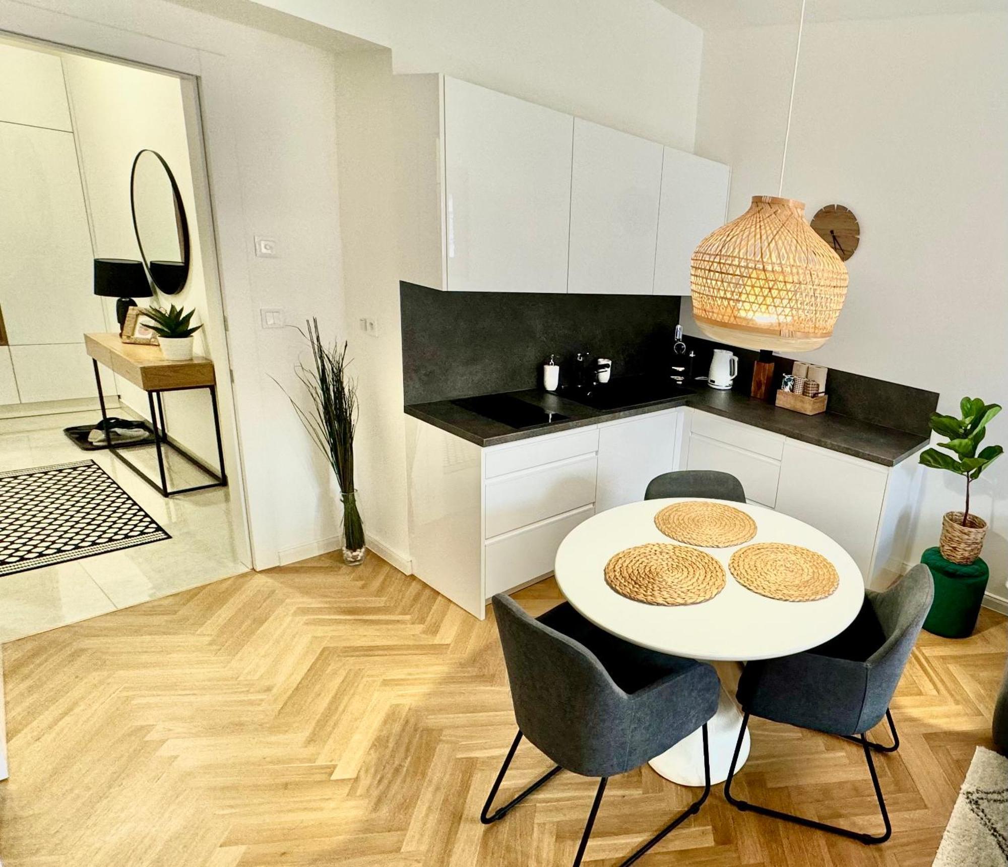 Esmoa - Ovenecka, 7 - Plne Vybaven Apartamento Praga